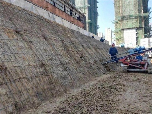 朝阳建筑边坡支护